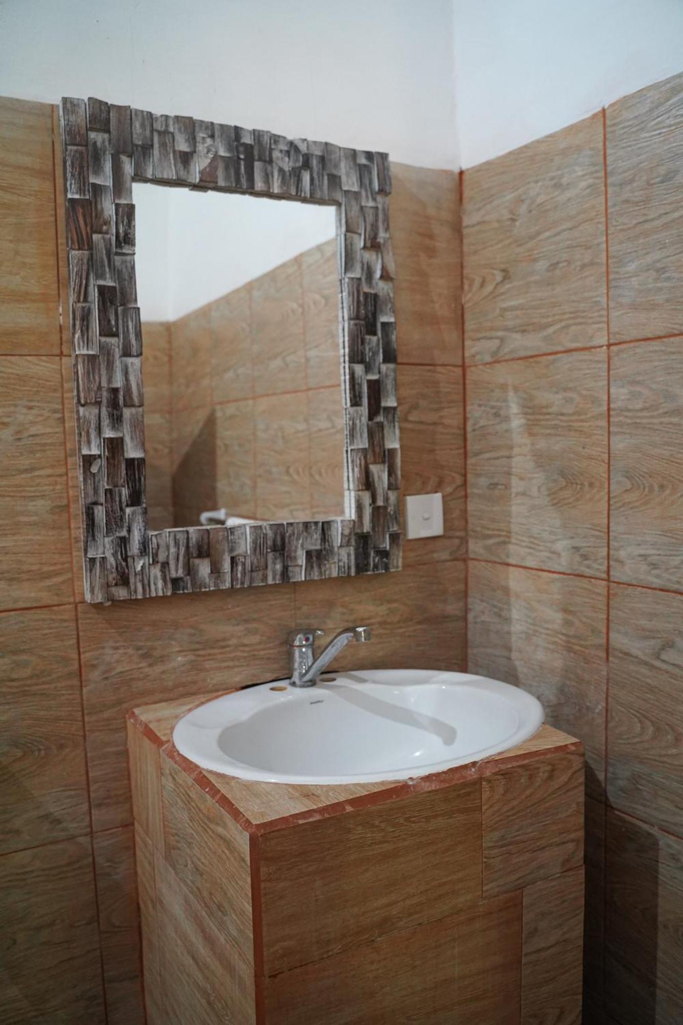 Wahyu Masari Homestay Sakti Экстерьер фото