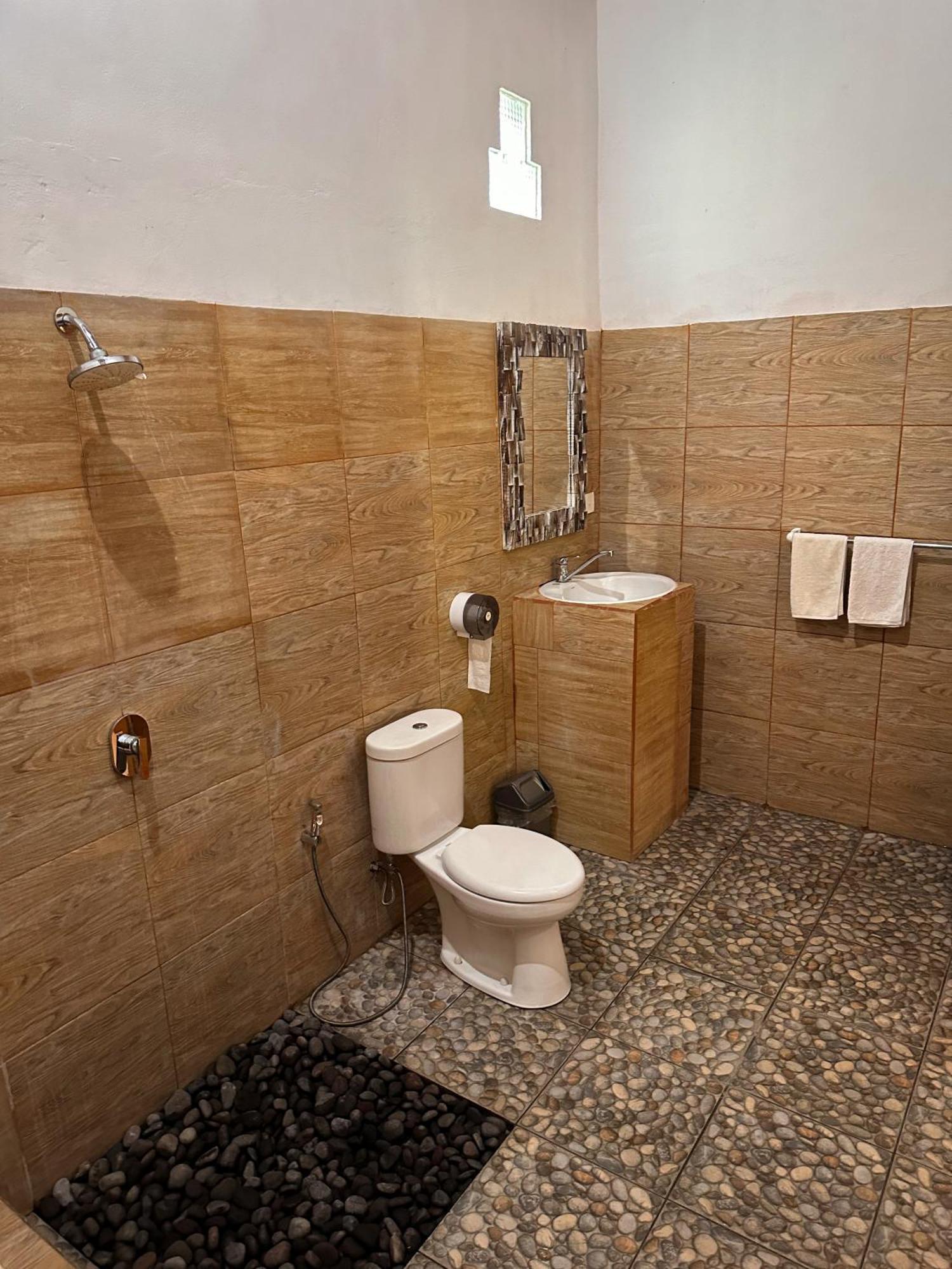 Wahyu Masari Homestay Sakti Экстерьер фото