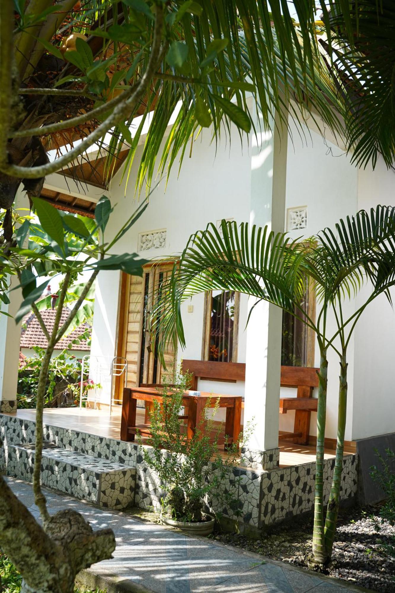 Wahyu Masari Homestay Sakti Экстерьер фото